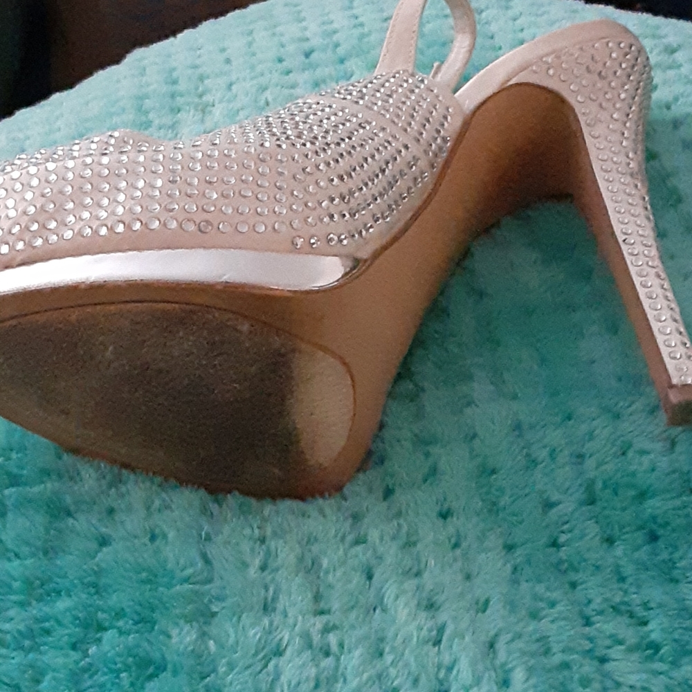Sole Obsession Rhinestone shoes - Picture 7 of 13